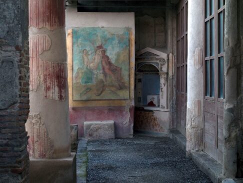 interno pompeiano e archivio dello spazio