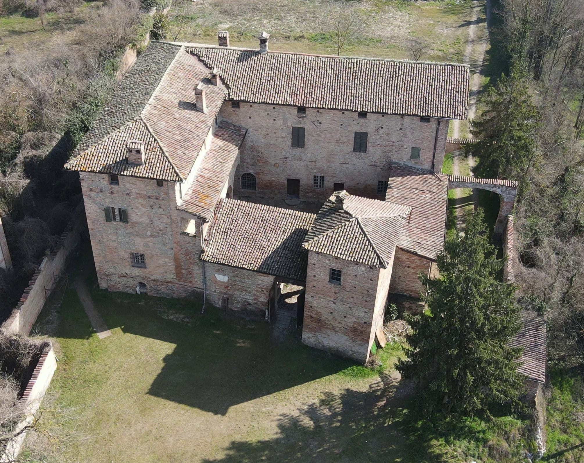 Luca Sforzini: comprato un Castello medievale per restituirlo alla collettività