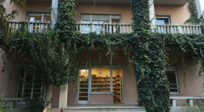Biblioteca di Villa Urbani